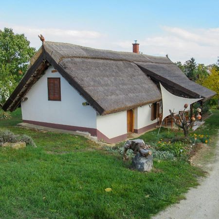 Holiday Home Szijarto - Bgk111 By Interhome Balatongyörök Esterno foto