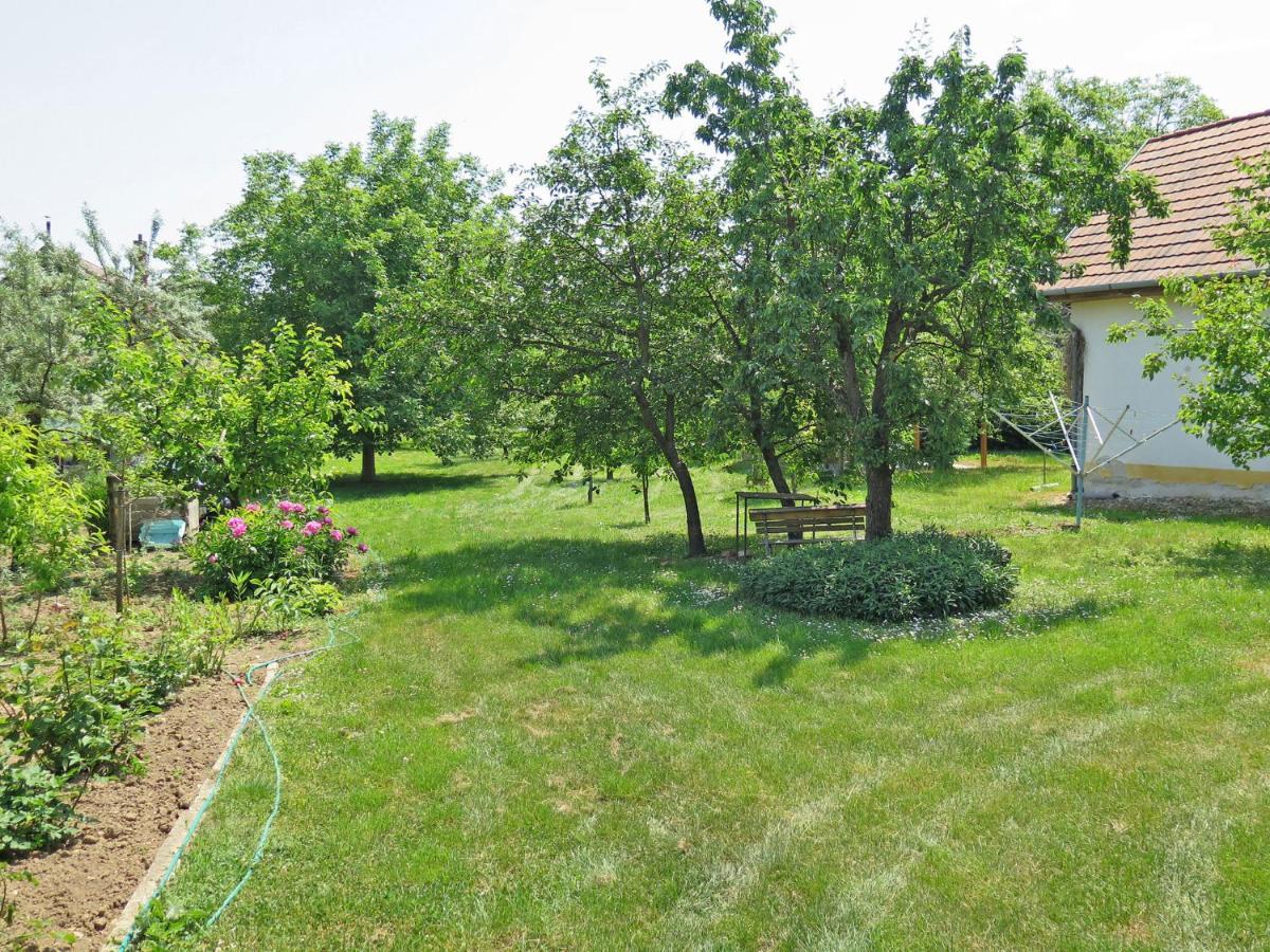 Holiday Home Szijarto - Bgk111 By Interhome Balatongyörök Esterno foto
