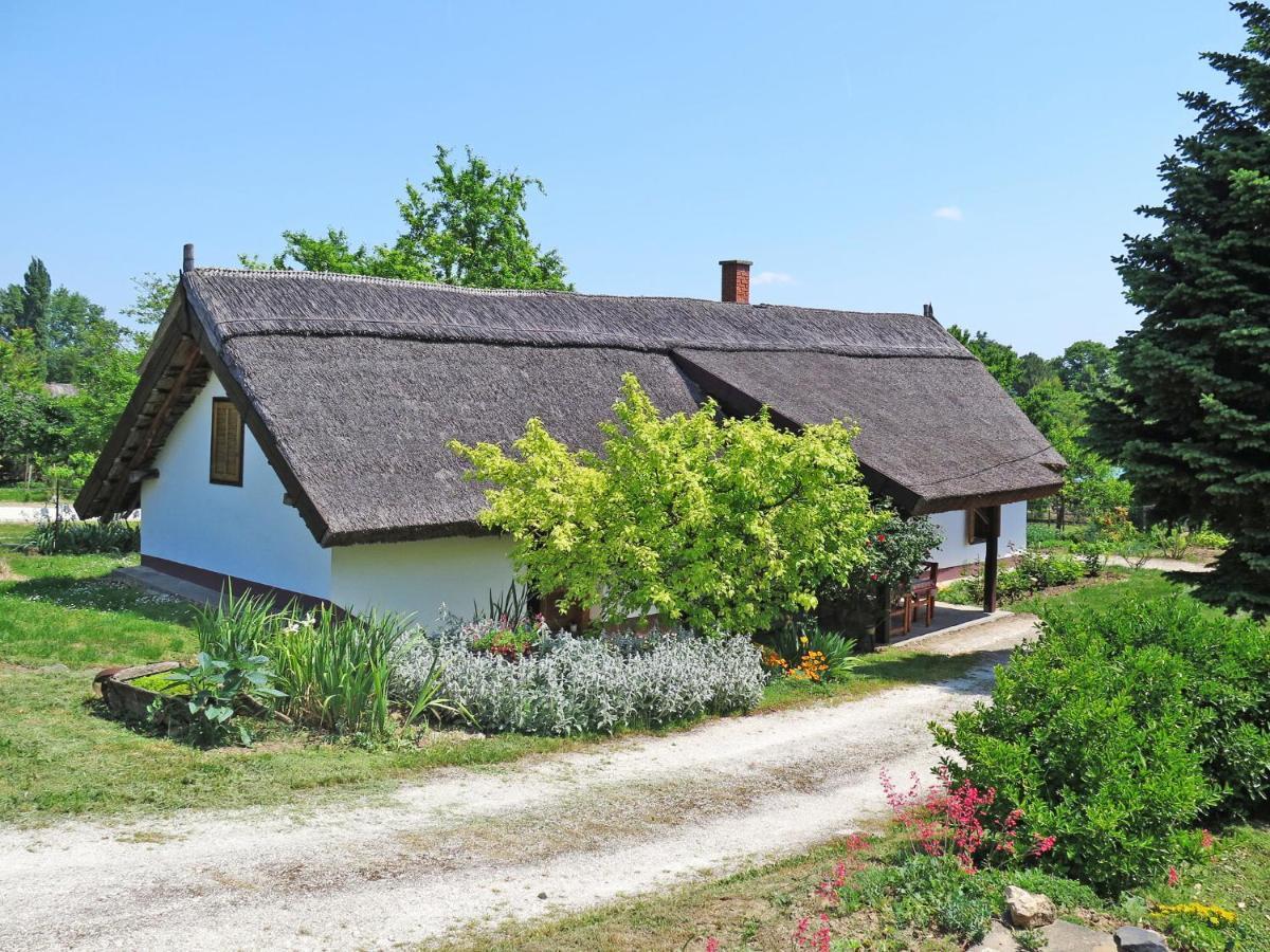Holiday Home Szijarto - Bgk111 By Interhome Balatongyörök Esterno foto